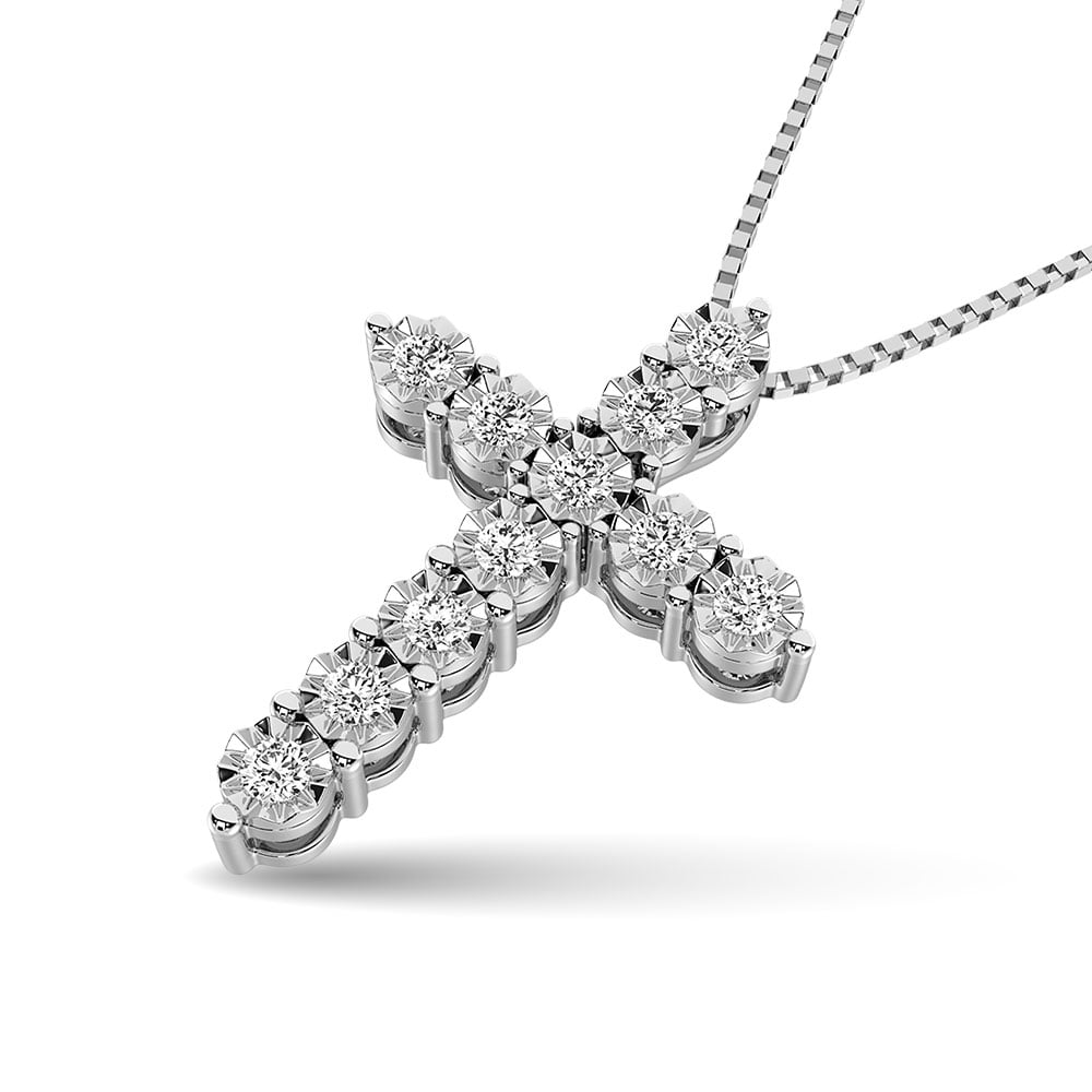 10K White Gold 1/20 Ct.Tw. Diamond Cross Pendant