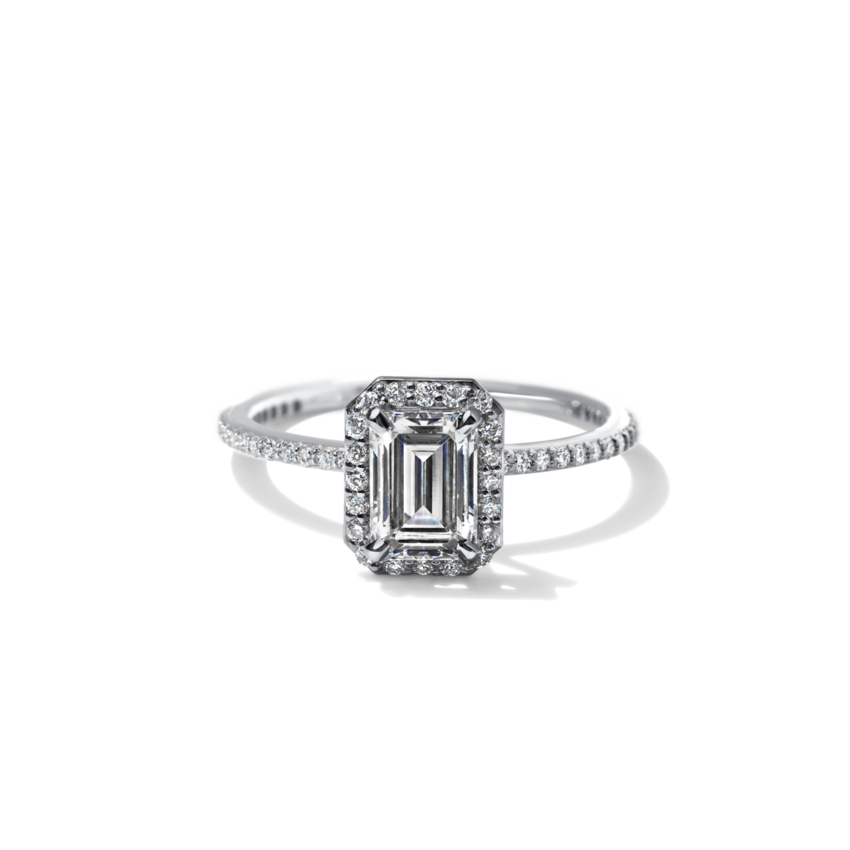 18K Gold Customizable Diamond Halo Pave Ring